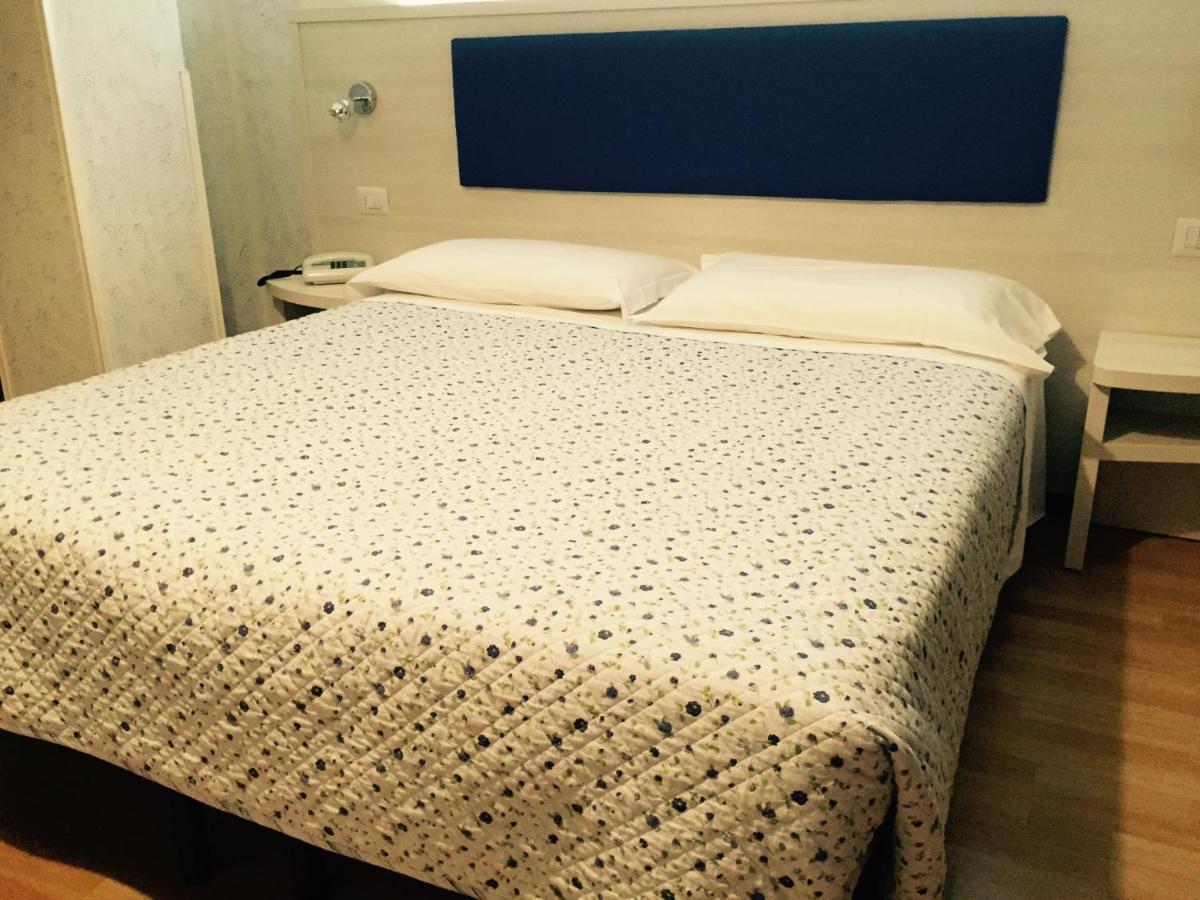 Hotel Biondi Montecatini Terme Rom bilde